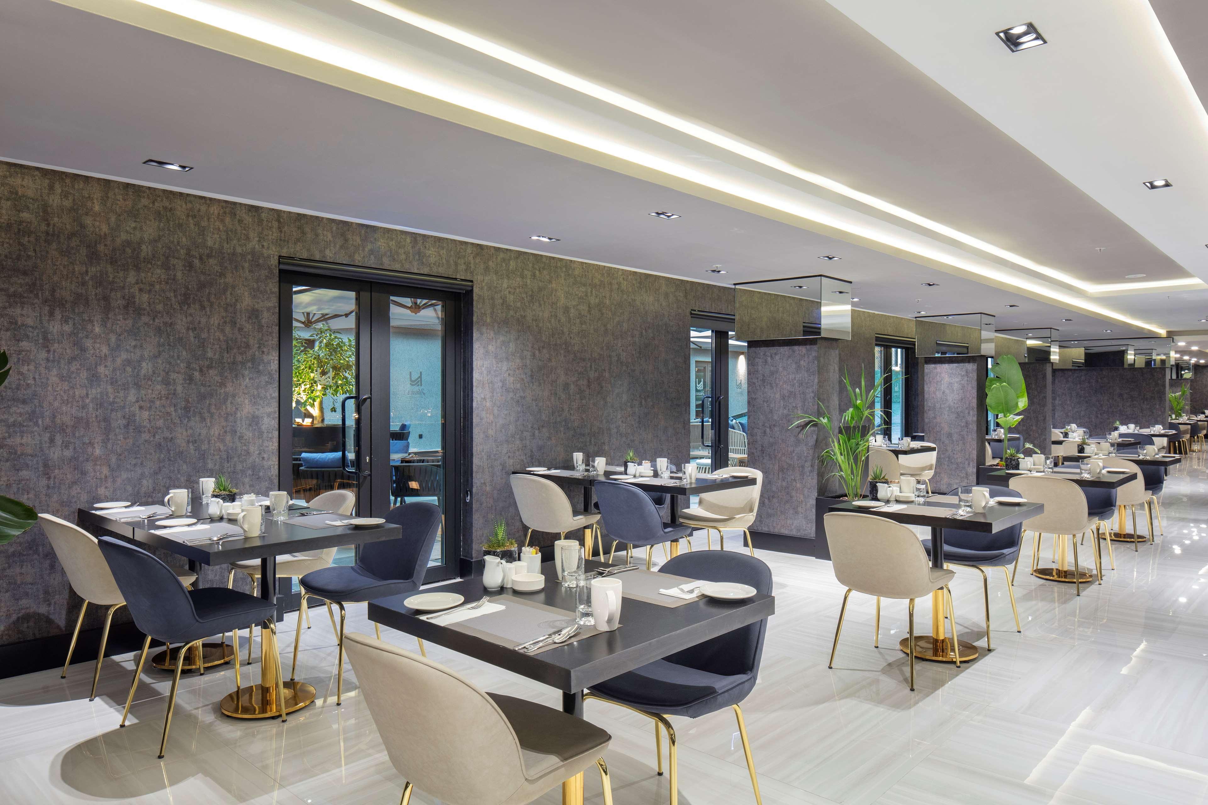 Radisson Hotel Izmir Aliaga Exterior photo